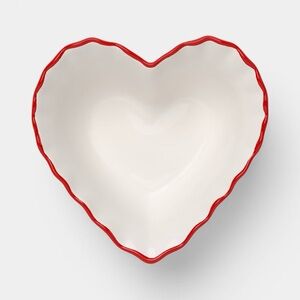 6.6 fl oz nwt Stoneware Heart Dip Bowl White - Threshold